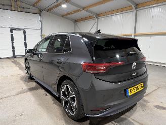 Volkswagen ID.3 58kWh 150kW First Plus picture 12