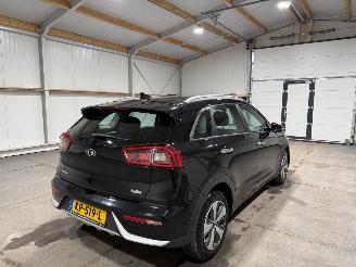 Kia Niro 1.6GDI Hybrid 77kW Automaat First Edition picture 6