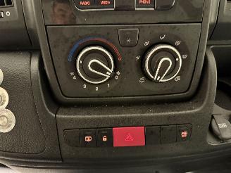 Citroën Jumper E 75kWh 90kW Automaat 435 L3H2 Club Airco picture 18