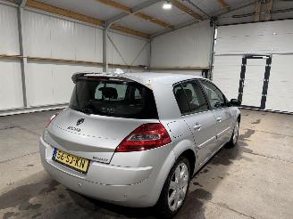 Renault Mégane 2.0 16V 99kW Airco Tech Line picture 6