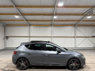 Voiture accidenté Seat Leon 2.0 TSI 221kW Automaat Pano CUPRA 300 2018/8