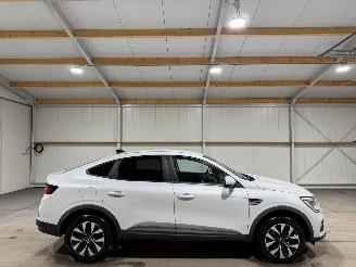 krockskadad bil auto Renault Arkana 1.6 E-Tech 69kW Hybrid 145 Evolution 2022/12