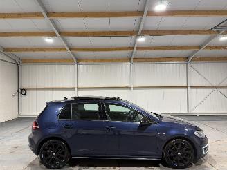 skadebil auto Volkswagen Golf GTE 1.4TSI 110kW Automaat Pano 2015/9