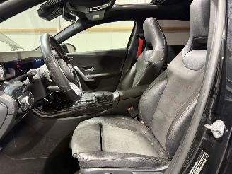 Mercedes A-klasse 220 140kW Automaat Pano Premium Plus picture 25