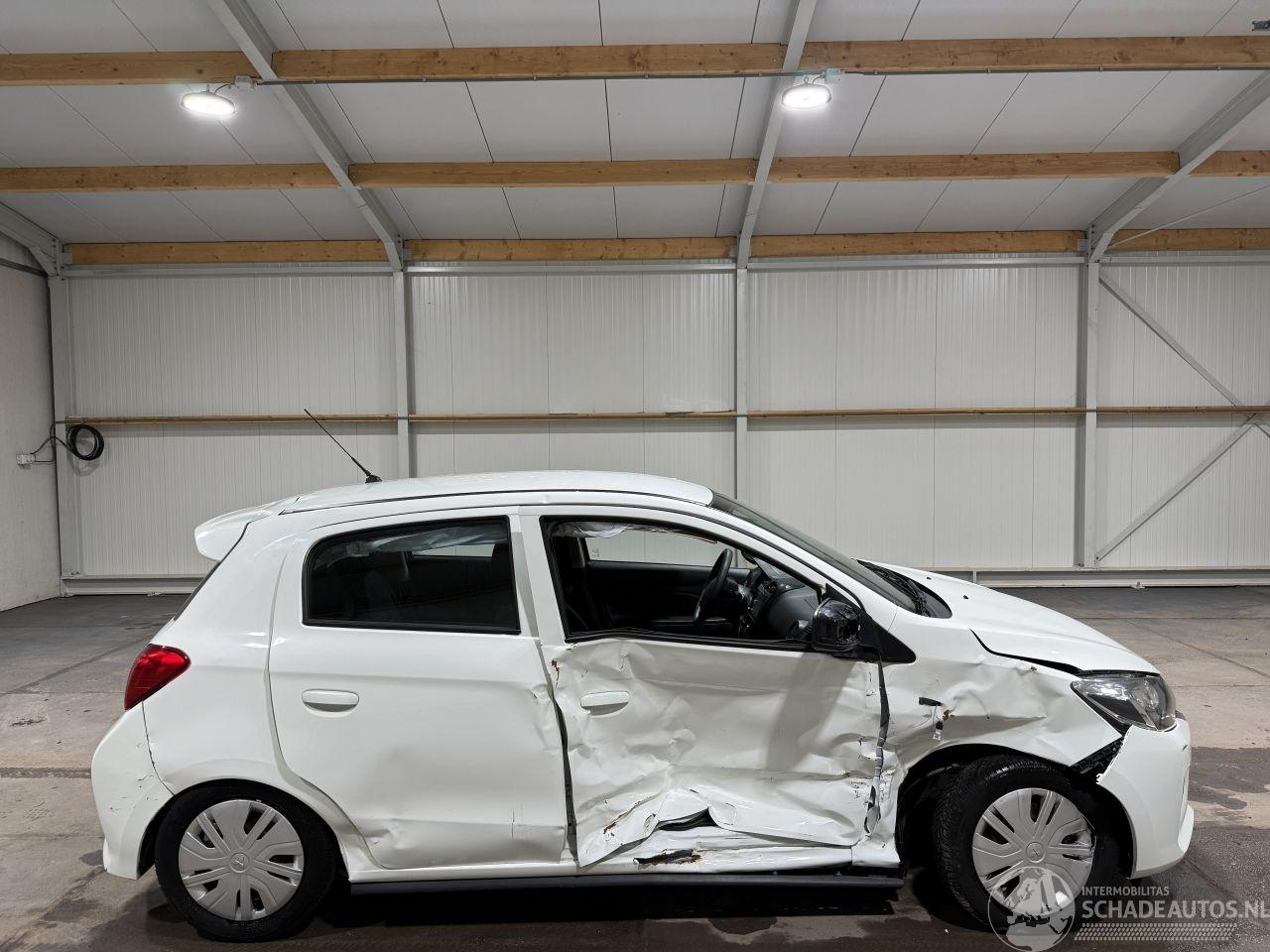 Mitsubishi Space-star 1.2 52kW Connect+