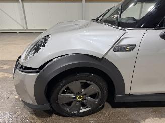 Mini Electric 33kWh 135kW Essential picture 15