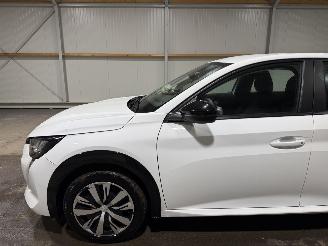 Peugeot e-208 50kWh 100kW Active Pack picture 13