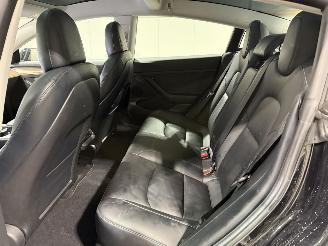 Tesla Model 3 60kWh Standard 175kW RWD Plus picture 37