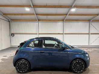 uszkodzony samochody osobowe Fiat 500C Cabrio 42kWh 87kW Automaat La Prima 2020/11