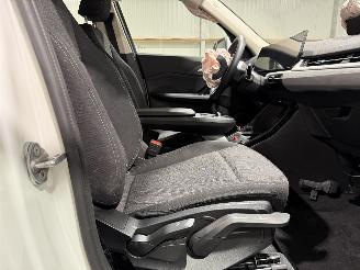 BMW iX1 67kWh 150kW eDrive20 Automaat picture 41