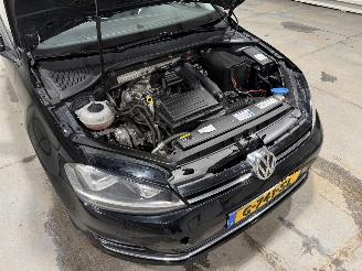 Volkswagen Golf 1.4TSI 92kW Connected Series picture 27