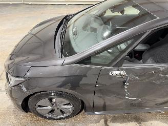 Cupra Born 62kWh 150kW Business picture 17