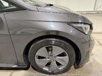 Cupra Born 62kWh 150kW Business picture 23