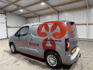 Citroën Berlingo 1.5BlueHDI 73kW Driver picture 11