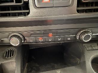 Citroën Berlingo 1.5BlueHDI 73kW Driver picture 37