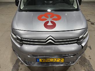 Citroën Berlingo 1.5BlueHDI 73kW Driver picture 20