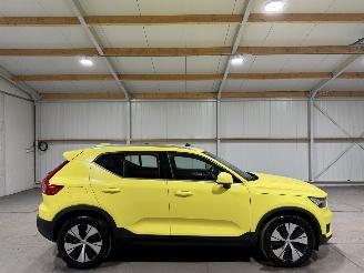 Vaurioauto  passenger cars Volvo XC40 1.5T4 95kW Recharge Inscription Expression 2021/9