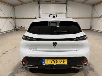 Peugeot e-308 54kWh 115kW GT First Edition EV picture 7