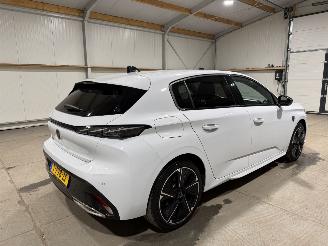 Peugeot e-308 54kWh 115kW GT First Edition EV picture 5