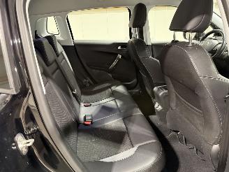 Peugeot 2008 1.2PT 96kW Clima Allure picture 39