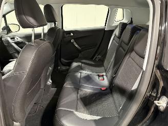 Peugeot 2008 1.2PT 96kW Clima Allure picture 38
