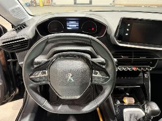 Peugeot 208 1.2PT 74kW Allure Pack picture 31