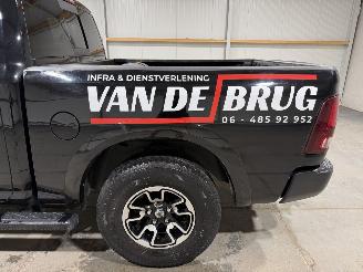 Dodge Ram 1500 5.7V8 295kW Automaat Quad Cab Schuifkantel picture 25
