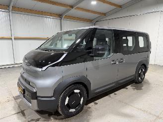 Kia PV5 71.2kWh 120kW Passenger Elite Executive picture 9