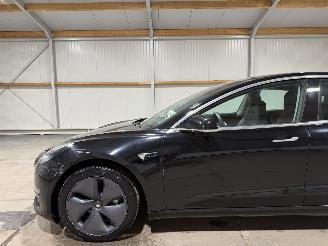 Tesla Model 3 60kWh Standard 175kW RWD Plus picture 13