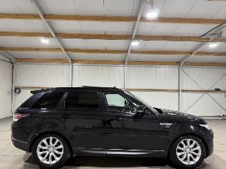 uszkodzony samochody osobowe Land Rover Range Rover sport 3.0TDV6 190kW Automaat Luchtvering Pano HSE Dynamic 2015/4