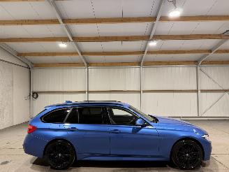 Schadeauto BMW 3-serie 320i 135kW Automaat High Executive 2018/6