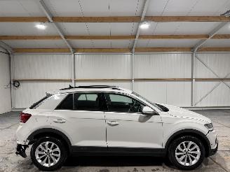 Avarii autoturisme Volkswagen T-Roc 1.5TSI 110kW Automaat Life Business 2024/4