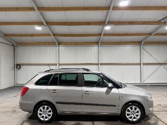 Voiture accidenté Skoda Fabia 1.2TSI 63kW Airco Ambition 2012/1