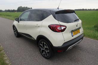 Avarii autoturisme Renault Captur 1.2 TCe Automaat!!! 70.000km Intens Camera Navigatie Clima  [ 2017-06 nieuwstaat 2017/6