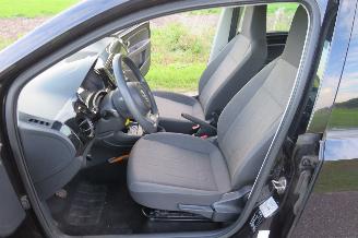 Volkswagen Up! 1.0 Move Up Blue Motion 5drs  Airco 190.000km nap  2014-07 picture 17