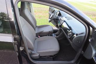 Volkswagen Up! 1.0 Move Up Blue Motion 5drs  Airco 190.000km nap  2014-07 picture 16