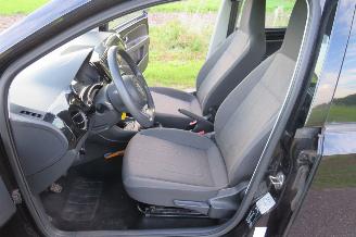 Volkswagen Up! 1.0 Move Up Blue Motion 5drs  Airco 190.000km nap  2014-07 picture 6