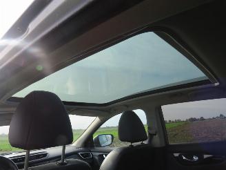 Nissan Qashqai MPV 1.2 Tekna 116pk 2017 Camera Navie Clima Stoelverwarming  leer vol optie picture 2