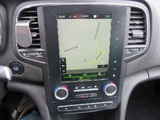 Renault Mégane 1.6 Dci 131pk Serie Signature Exclusive   Bose 2017 Camera Navigatie Clima  leer Stoelverwarming picture 3
