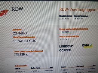 Renault Clio 0.9 TCe Zen 2019  Navigatie Airco   [ parkeerschade Bumper picture 9