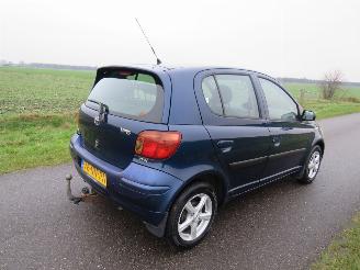Unfallwagen Toyota Yaris 1.3 Automaat 138.000km 5drs Nap Airco  [ Opa geweest 2004/3