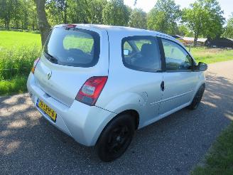 krockskadad bil auto Renault Twingo 1.2 16v Dynamique Schadevrij!!! 2010  Airco Cruiscontrolle top top staat 2010/9