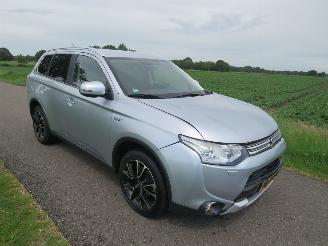 Mitsubishi Outlander 2.0  121PK PHEV 4X4 PLUG IN  HYBRIDE EXECUTIVE X LINE EDITION 2015  CAMERA picture 2