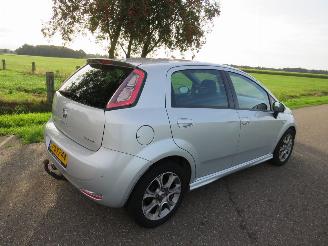 krockskadad bil auto Fiat Punto Evo 0.9 Twin Air Lounge 140.000km nap Parkeerschade topstaat 2013/12
