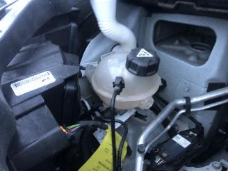 Peugeot Expert 1.5 BlueHDI 100 Standard Premium picture 11