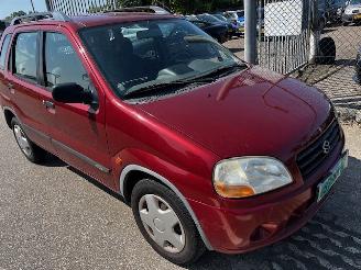 skadebil auto Suzuki Ignis automaat 2001/8