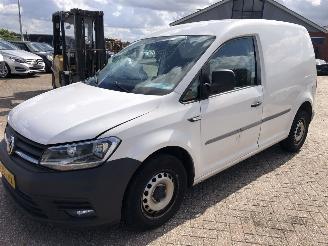 krockskadad bil bedrijf Volkswagen Caddy Caddy 2.0 TDI L1H1 BMT Comfortline 2017/9