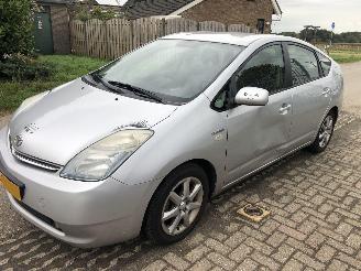 Damaged car Toyota Prius Prius 1.5 VVT-i Business Edition search 2006/2