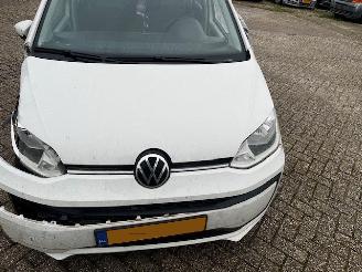 Volkswagen Up!  picture 2