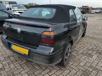 Volkswagen Golf 1.8 trendline picture 3